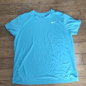 Nike Women's Blue Short Sleeve Tee